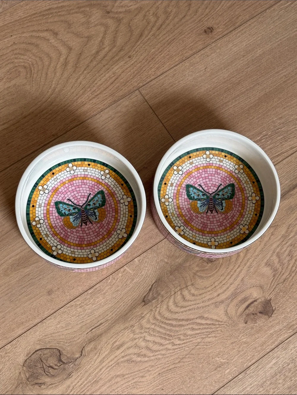 Set of Two Anthropologie Bistro Tile 24k Gold Accent Garden Small Stoneware Bowl